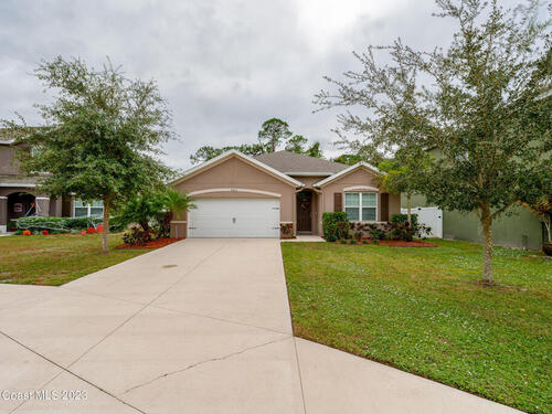 4283 Starling Place, Mims, FL 32754