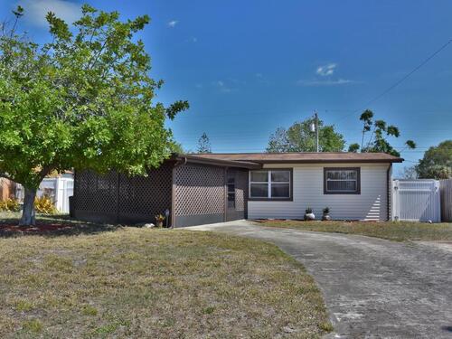 1423  Rosemary Drive, Melbourne, Florida 32935
