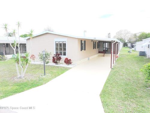 559 Tarpon Drive, Barefoot Bay, FL 32976