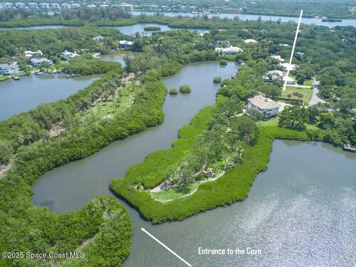 2660 Riverview Court, Vero Beach, FL 32963