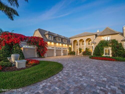 240 Lansing Island Drive, Indian Harbour Beach, FL 32937