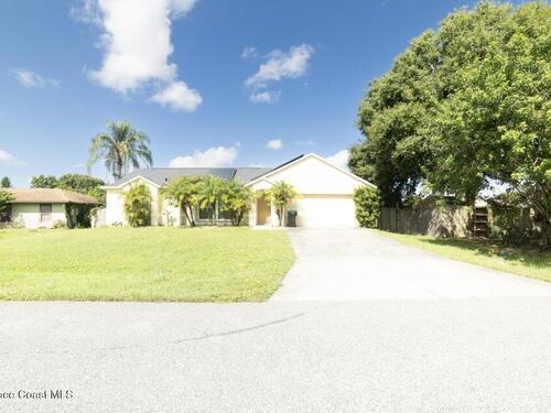 458 Beauregard Avenue NE, Palm Bay, FL 32907