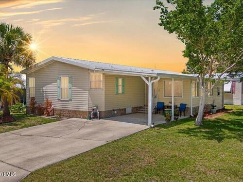 772 Lark Drive, Barefoot Bay, FL 32976