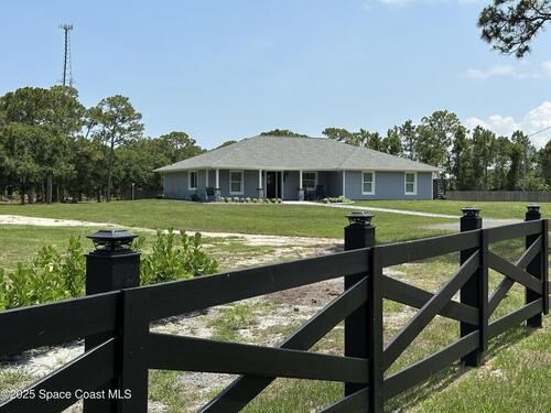 4135 Grant Road, Grant-Valkaria, FL 32949