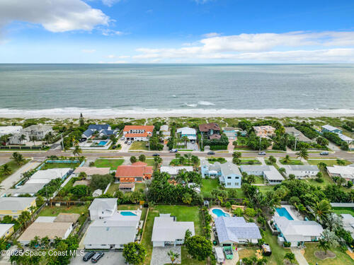 931 S Orlando Avenue, Cocoa Beach, FL 32931