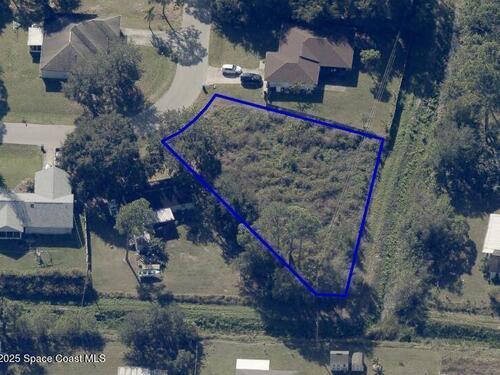 650 Waycross Road SW, Palm Bay, FL 32908