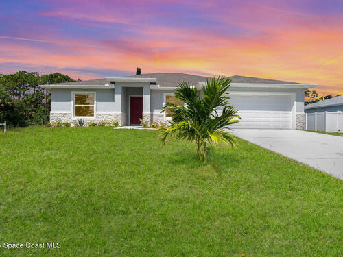 466 Tunis Road SW, Palm Bay, FL 32908