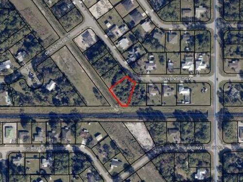 682 Bryant Road SW, Palm Bay, FL 32908
