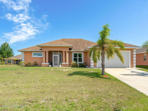 462 Gancedo Street SW, Palm Bay, FL 32908