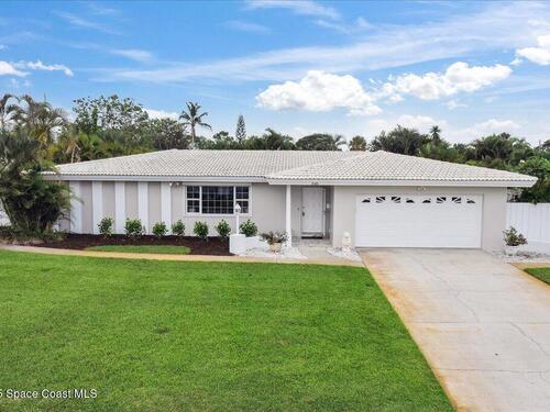 545 Teakwood Avenue, Satellite Beach, FL 32937