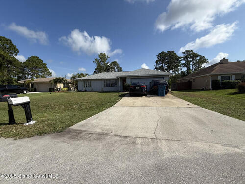 171 Galveston Street SW, Palm Bay, FL 32908