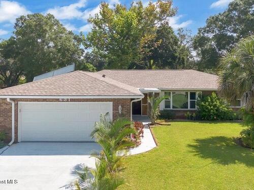631 Dundee Circle, Melbourne, FL 32904