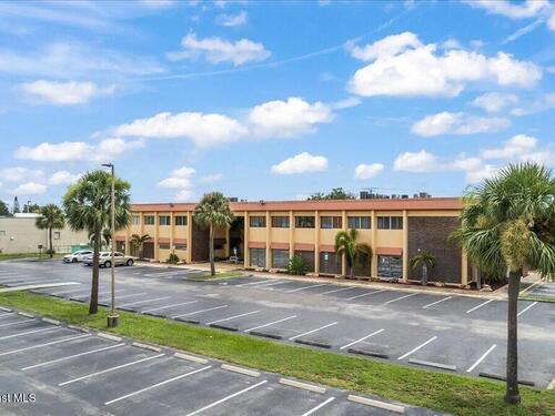 1395 N Courtenay Parkway, Merritt Island, FL 32953