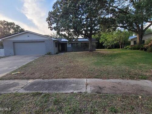 2724 Hillcrest Avenue, Titusville, FL 32796