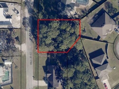 891 Gena Road SW, Palm Bay, FL 32908