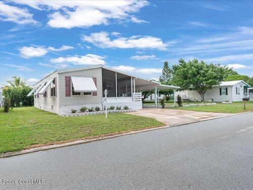 1015 Buttonwood Street, Barefoot Bay, FL 32976