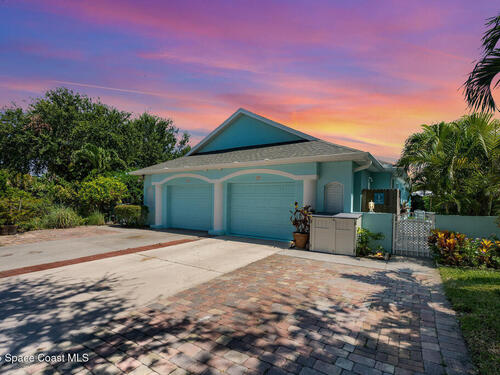 127 Madison Avenue, Cape Canaveral, FL 32920