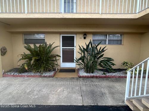 2135 N Courtenay Parkway, Merritt Island, FL 32953