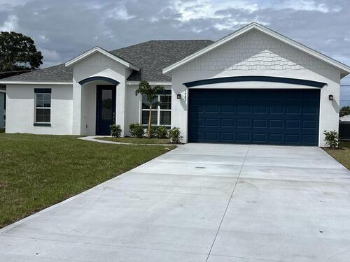 1787 Fallon Boulevard NE, Palm Bay, FL 32907