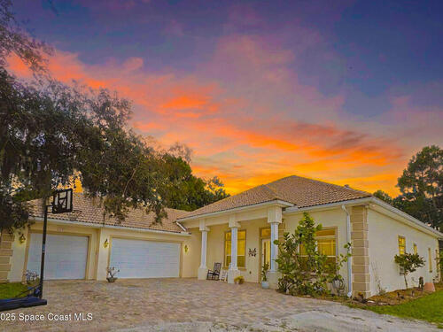 2775 Fawn Lake Boulevard, Mims, FL 32754