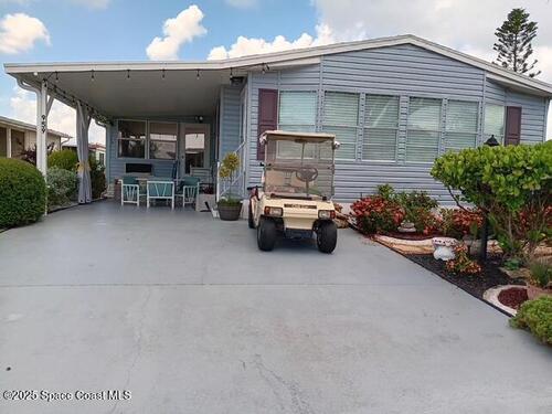 959 Frangi Pani Drive W, Barefoot Bay, FL 32976