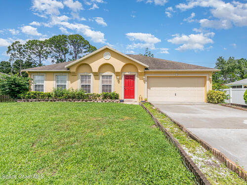 490 Consolata Avenue NW, Palm Bay, FL 32907