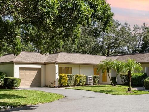 245 Country Club Drive, Melbourne, FL 32940