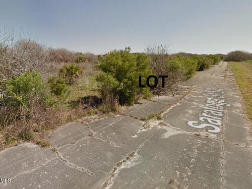 1043 Saratoga St Street SW, Palm Bay, FL 32908