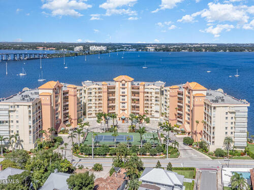 104 Riverside Drive, Cocoa, FL 32922