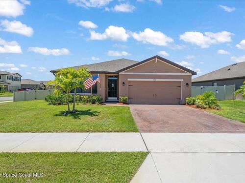 7202 Tigereye Way, Grant-Valkaria, FL 32949