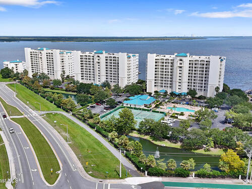 7 Indian River Avenue, Titusville, FL 32796