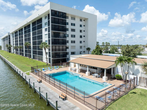 200 S Sykes Creek Parkway, Merritt Island, FL 32952