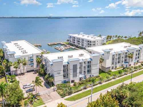 550 S Banana River Drive, Merritt Island, FL 32952