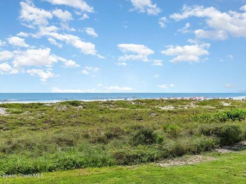 171 N Atlantic Avenue, Cocoa Beach, FL 32931