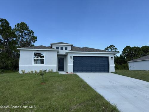 2071 Gale Avenue, Palm Bay, FL 32908