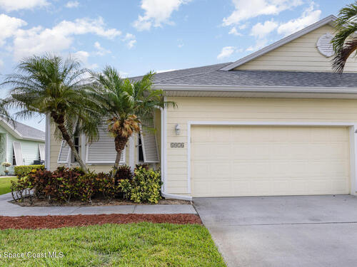 1076 Eleuthera Drive NE, Palm Bay, FL 32905