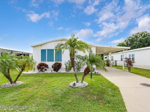 915 Hyacinth Circle, Barefoot Bay, FL 32976