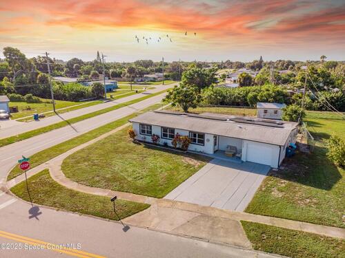 2996 Garden Terrace NE, Palm Bay, FL 32905