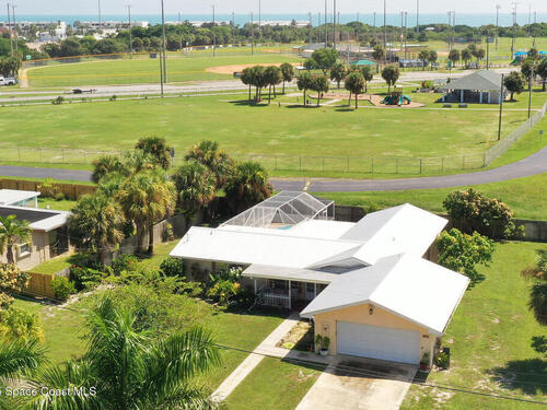 2105 Barracuda Avenue, Melbourne Beach, FL 32951