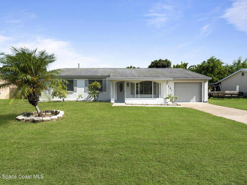 1581 Charles Boulevard NE, Palm Bay, FL 32907