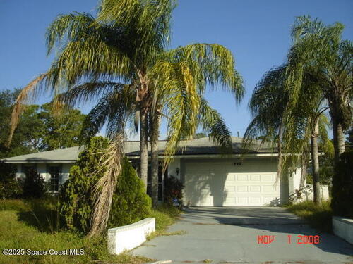 999 Castile Road SE, Palm Bay, FL 32909