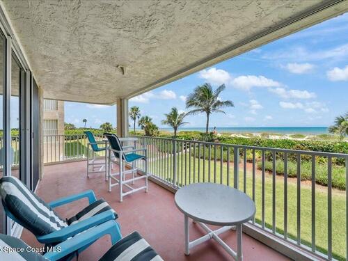 1527 S Atlantic Ave, Cocoa Beach, FL 32931