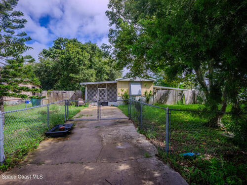 557 Nicklaus Circle, Cocoa, FL 32927