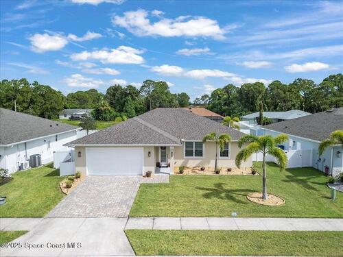 984 Captiva Island Circle SW, Palm Bay, FL 32908