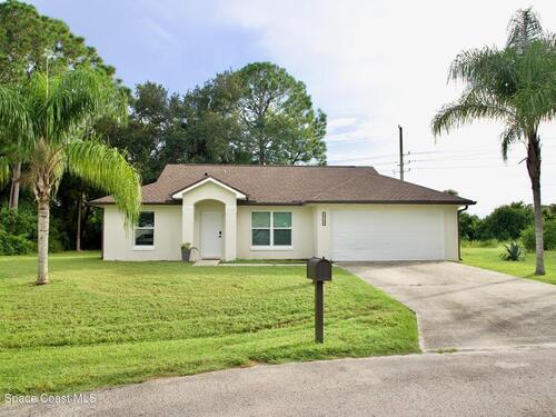 1540 Erie Court SE, Palm Bay, FL 32909