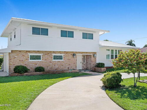 100 Cat Cay Lane, Indian Harbour Beach, FL 32937