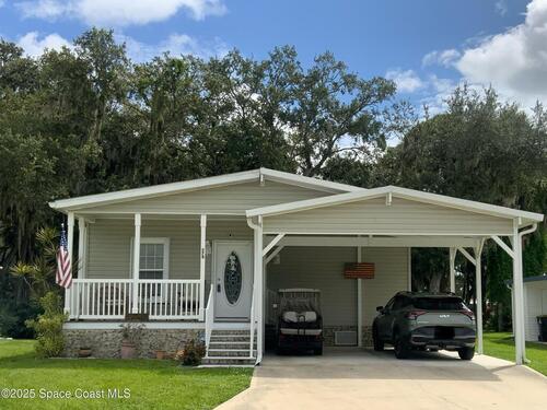 379 Holiday Park Boulevard NE, Palm Bay, FL 32907