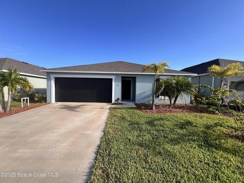537 Cooper Court SW, Palm Bay, FL 32908