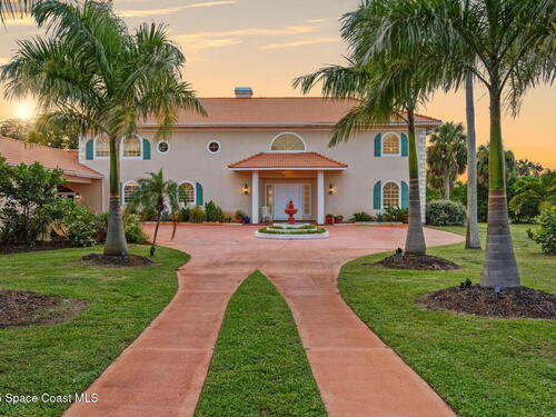 6007 N Tropical Trail, Merritt Island, FL 32953