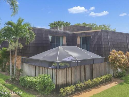 465 E Waverly Place, Vero Beach, FL 32960